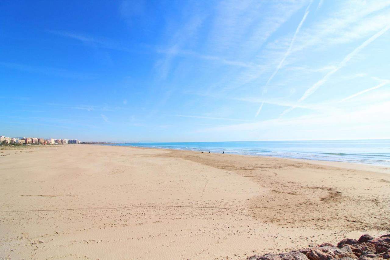 Global Properties, Bonito Apartamento En Urbanizacion Ciudad Mar Sagunto 외부 사진